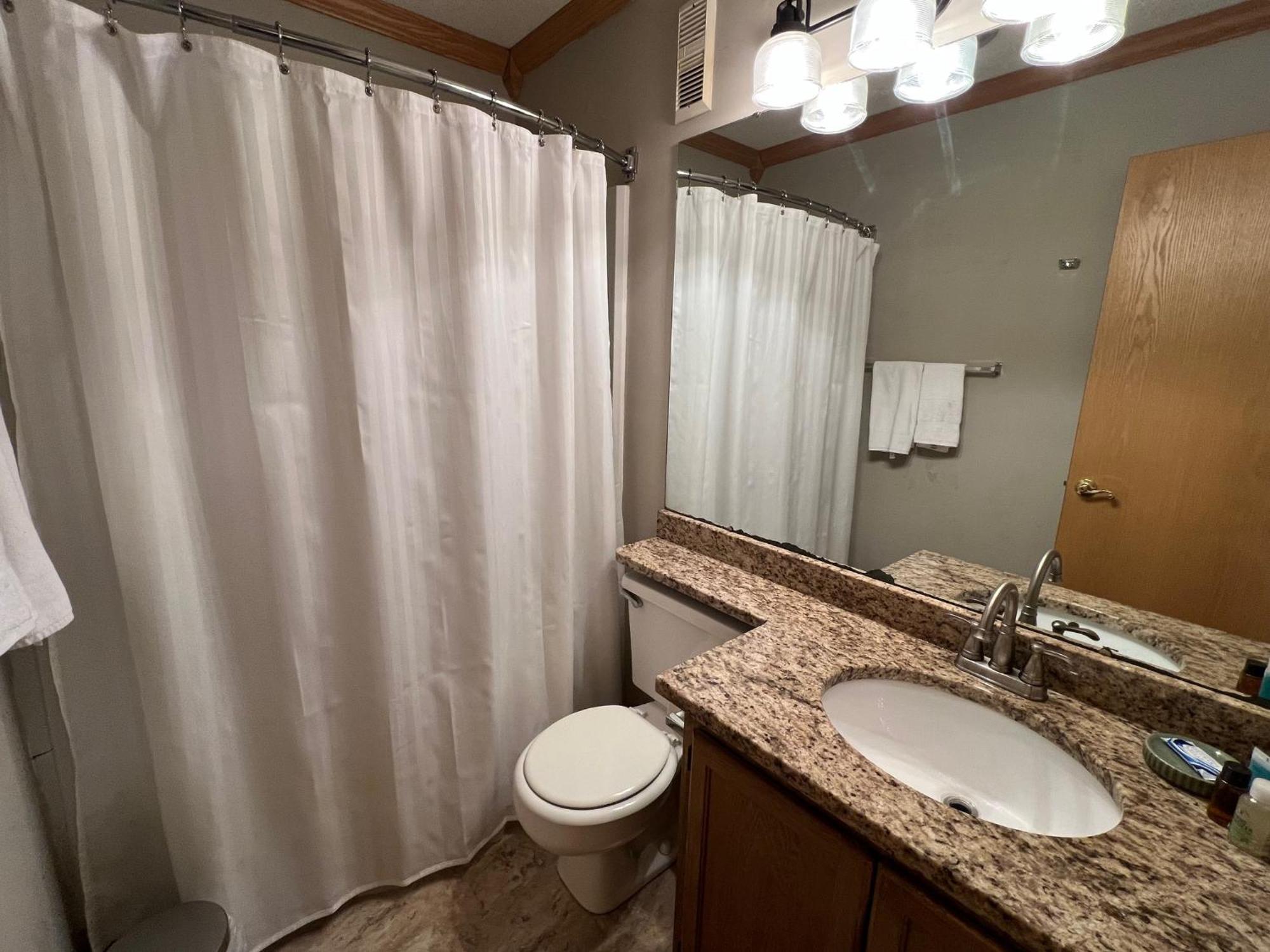 Snowcrest Condo Walking Distance To Slopes سنوشو المظهر الخارجي الصورة